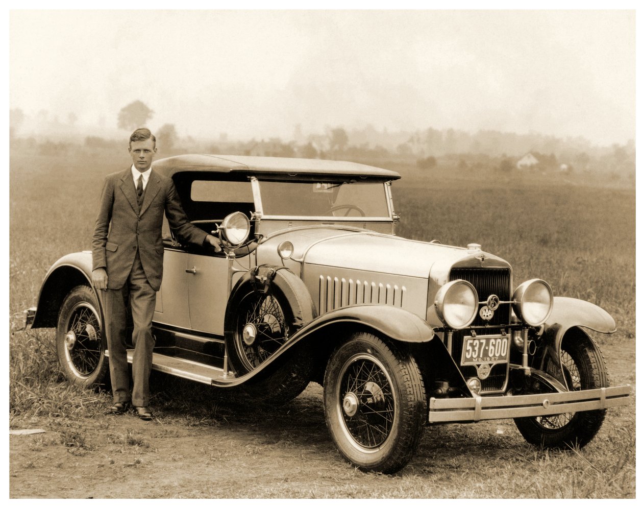 Charles Lindbergh, St. Louis. 1927 tekijältä Unknown