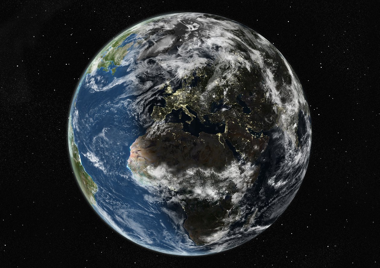Maapallo keskittyy Eurooppaan ja Afrikkaan, True Color -satelliittikuva tekijältä Unknown