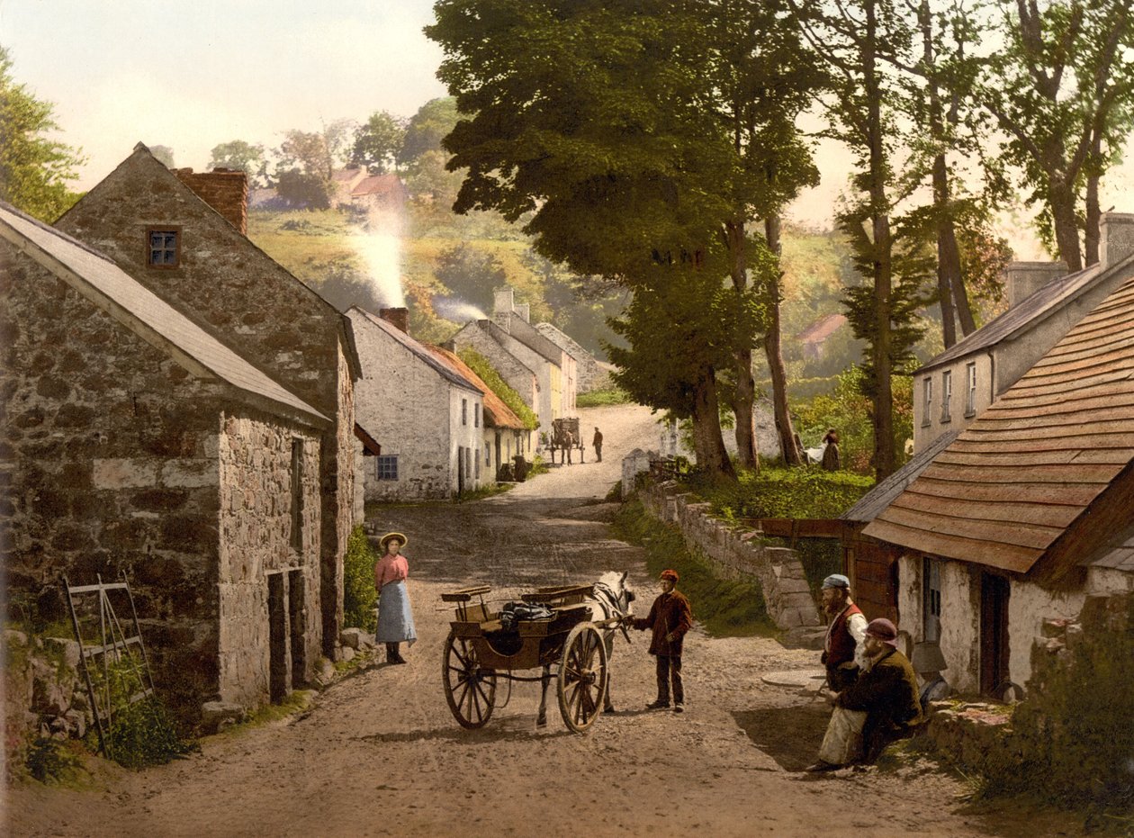 Glenoe Village, Antrimin kreivikunta, pubi. noin 1890 - 1900 (kromolitografia) tekijältä English Photographer