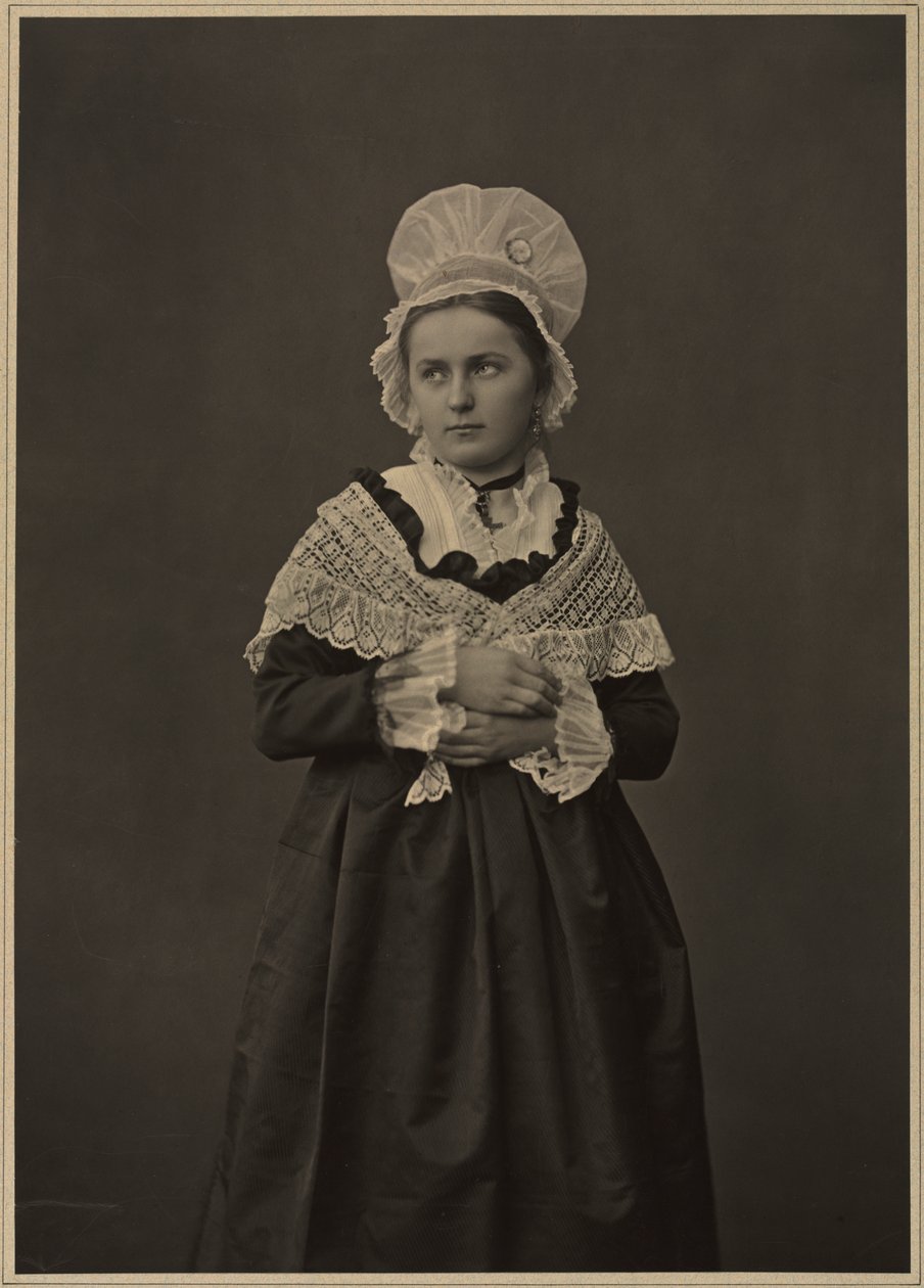 Dona de Lorena Dressfinnish tekijältä Adolphe Braun