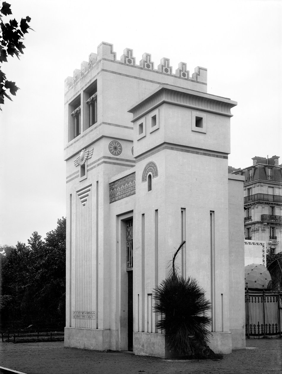 Assyrian House, maailmanlaajuinen näyttely, Pariisi, 1889 tekijältä Adolphe Giraudon