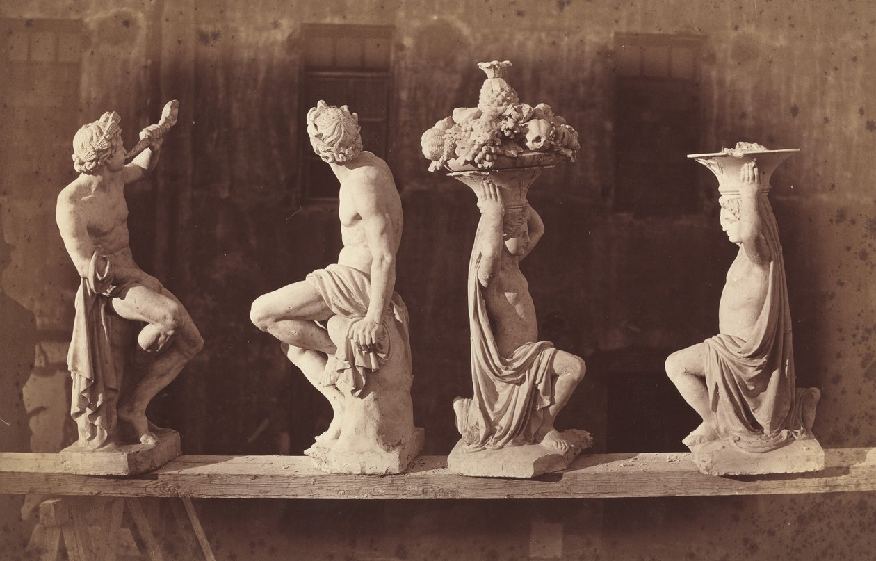 Neljä patsasta, n. 1868 (kuva) tekijältä Adolphe Terris