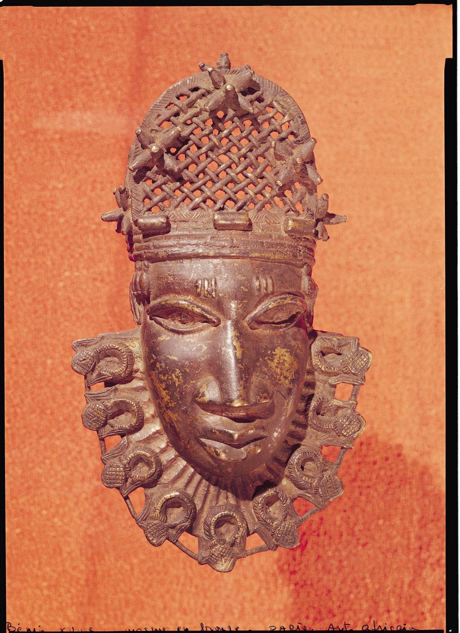 Naamio, Benin (pronssi) tekijältä African