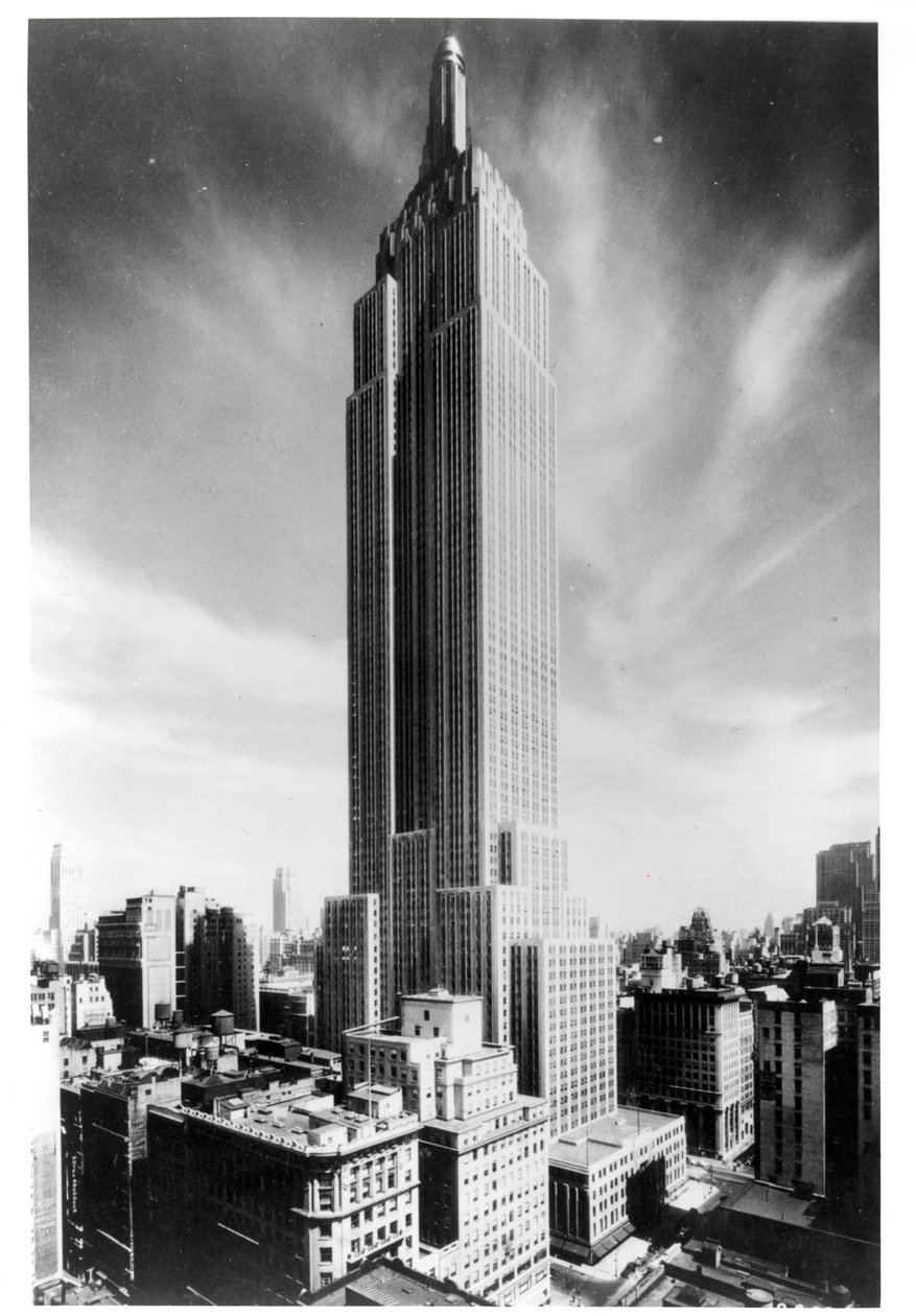 Empire State Building, n. 1931 tekijältä American Photographer