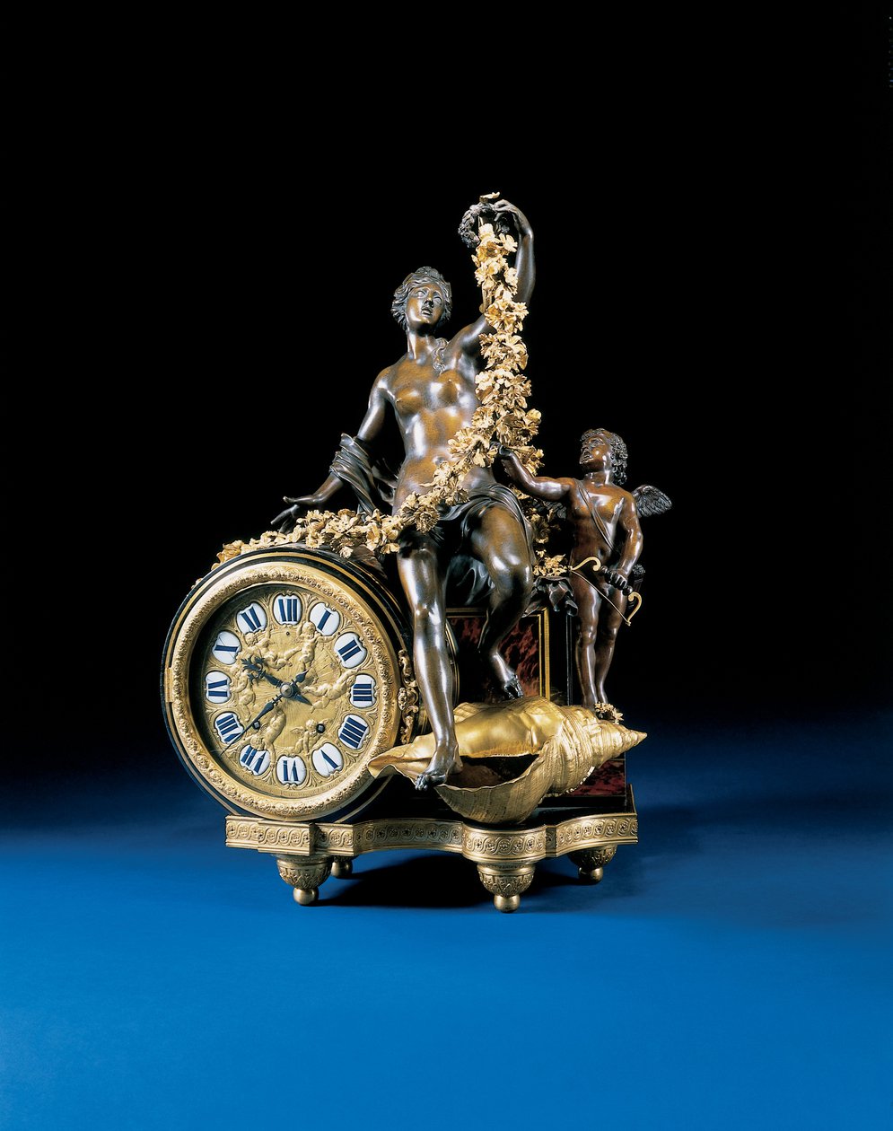 Ludvig XIV mantelikello, n. 1715 tekijältä Andre Charles Boulle