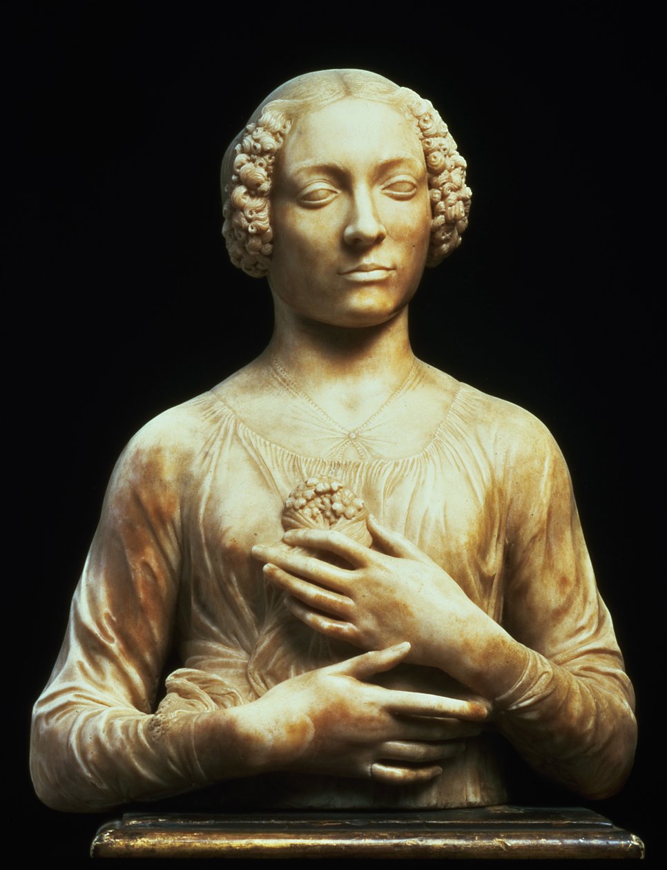Nainen kimpun kanssa, n. 1475-80 (marmori) tekijältä Andrea del Verrocchio
