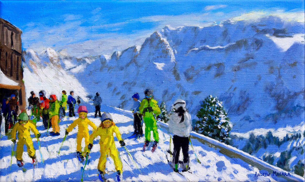 Nuoret hiihtäjät keltaisella, Val Gardena Italy.12x20 tekijältä Andrew Macara