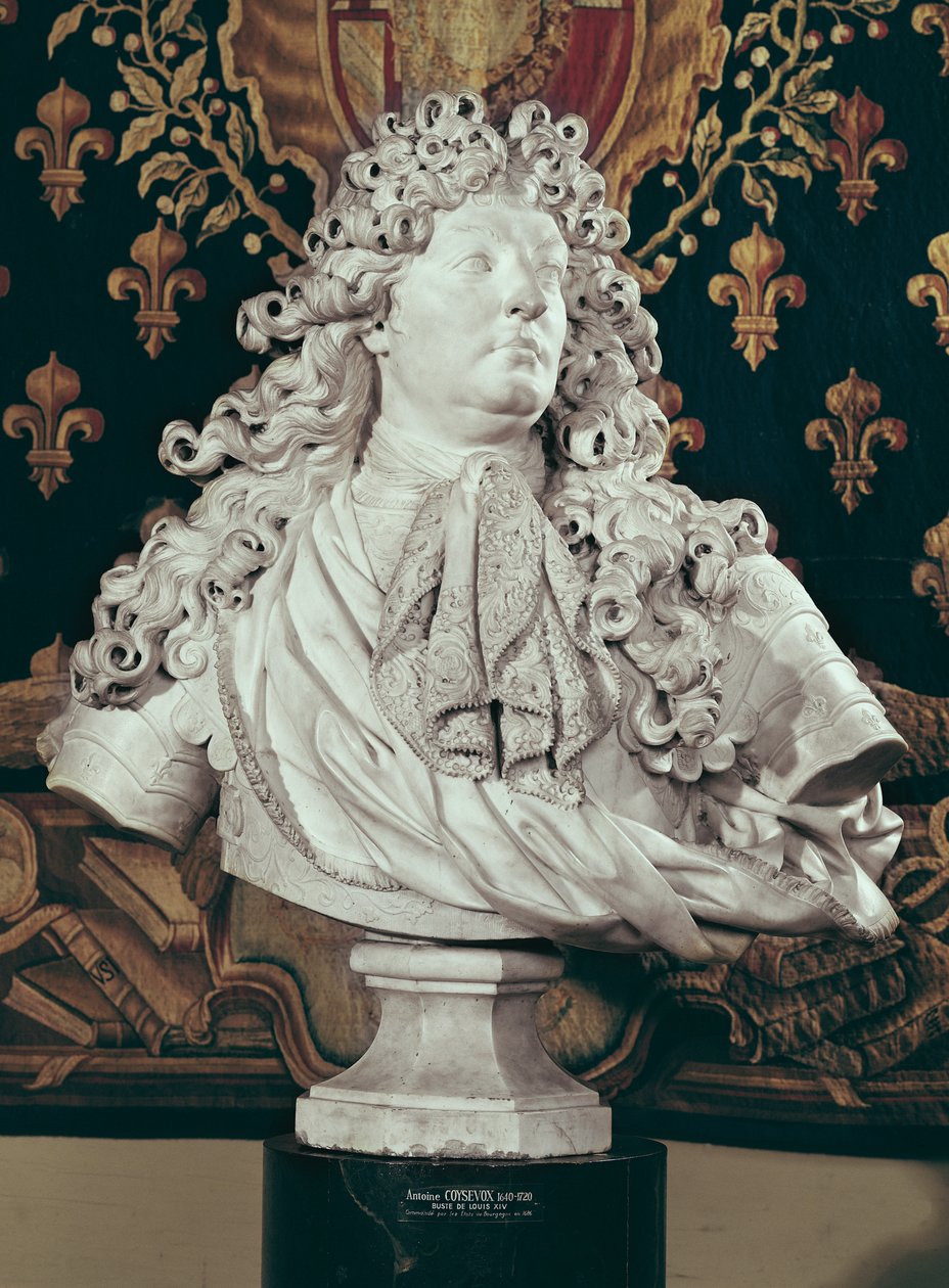 Ludvig XIV:n (1638-1715) rintakuva 1686 (marmori) tekijältä Antoine Coysevox