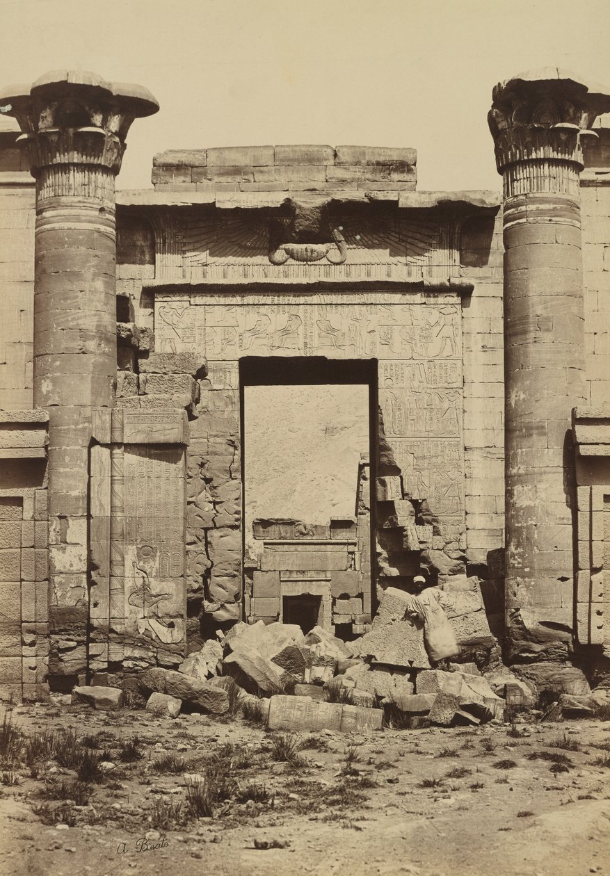 Medinet Habu: Roomalaiset pylväät tekijältä Antonio Beato