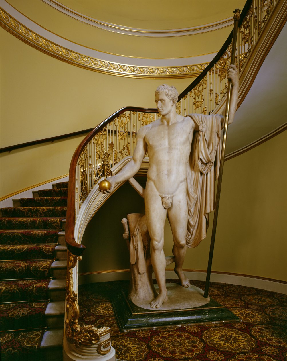 Napoleão como Marte, o Pacificador (mármore) finlandês tekijältä Antonio Canova