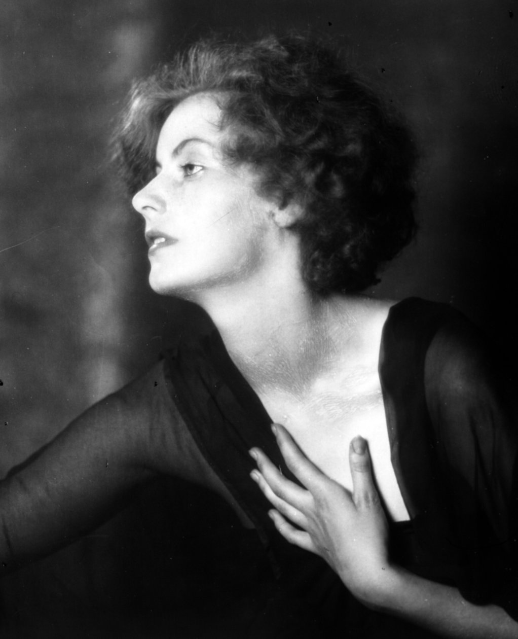 Greta Garbo, 1925 (bw kuva) tekijältä Arnold Genthe