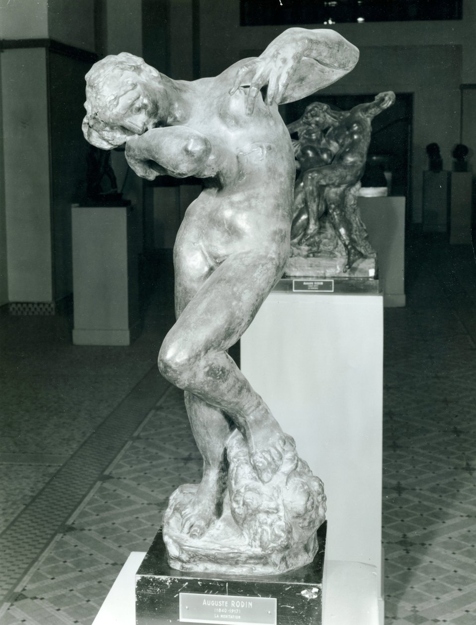 Meditaatio (pronssi) tekijältä Auguste Rodin