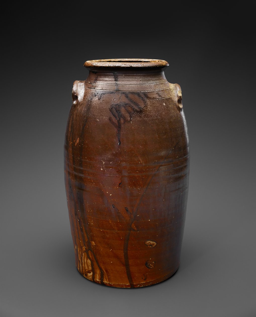 Churn, c. 1880 (liukulasitettu kivitavara) tekijältä Benjamin Franklin (attr.to) Kirkland