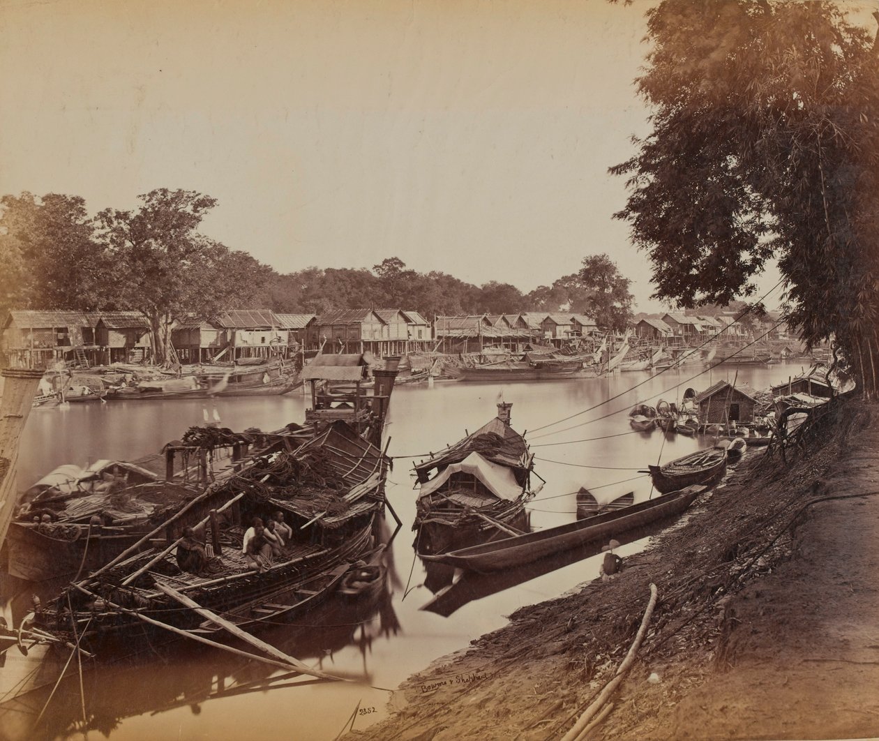 Backwater, Mandalay tekijältä British Photographer
