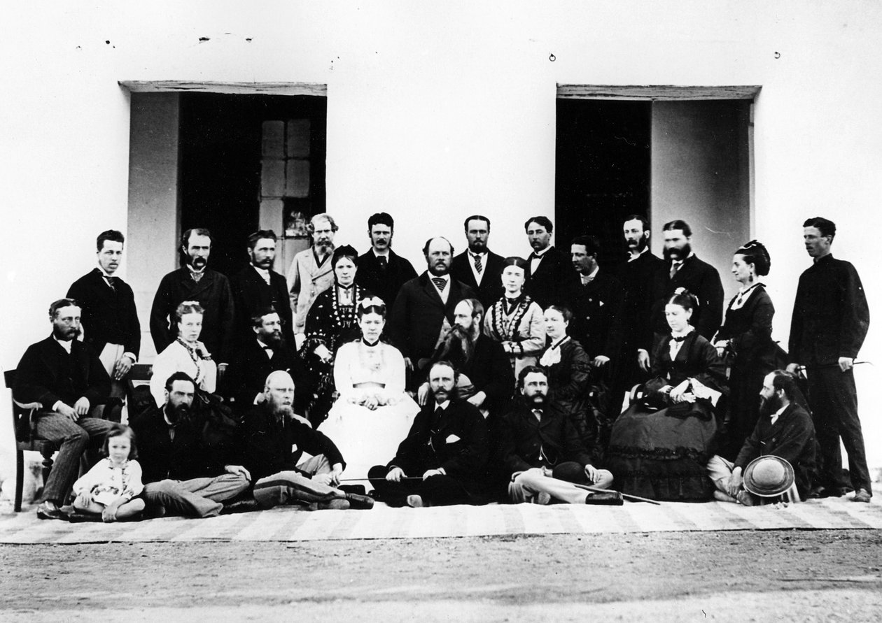 Ryhmä Nixons Oodeyporessa, n. 1871 tekijältä British Photographer