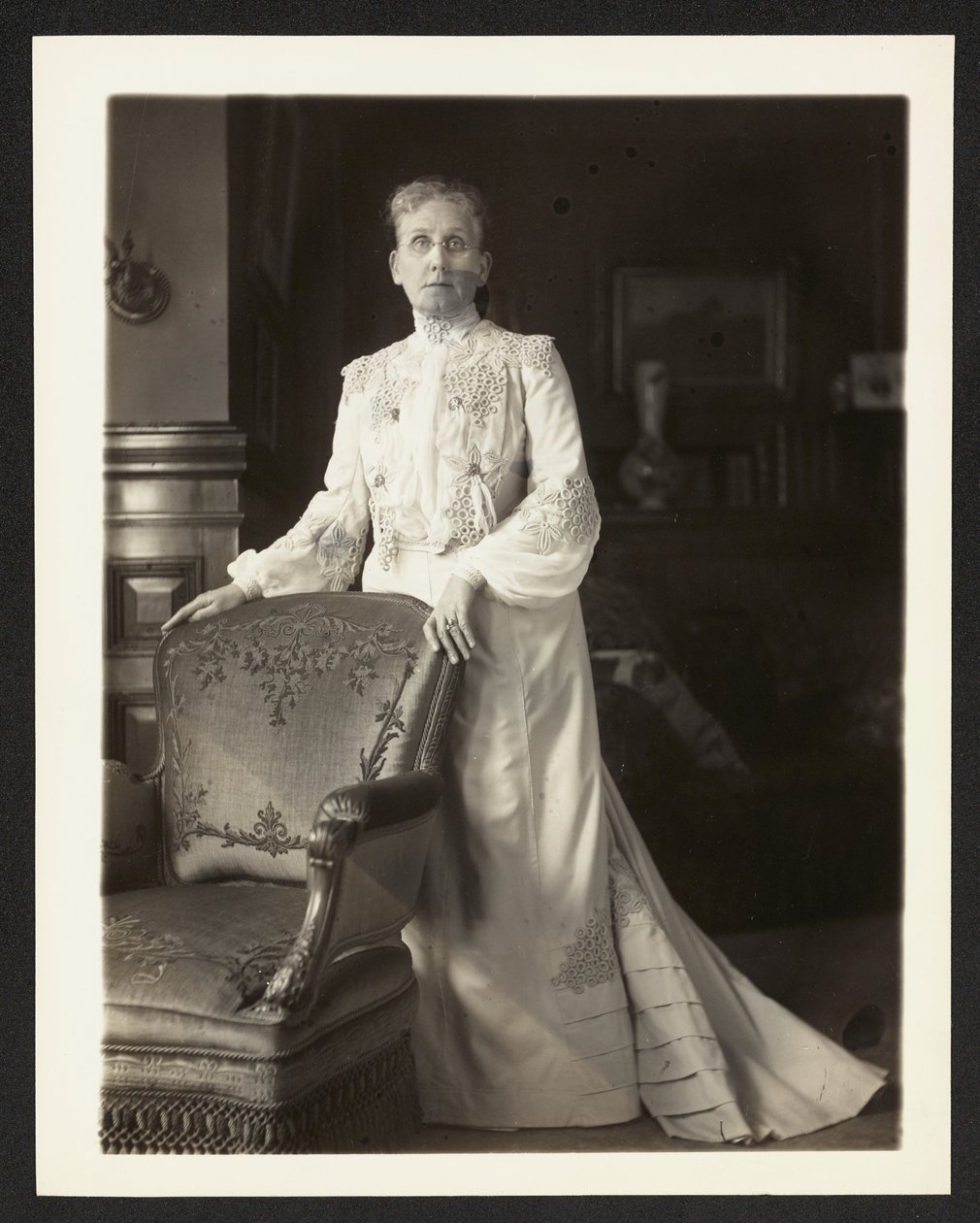 Rouva John Arbuckle, n. 1900-1910 tekijältä Burr William McIntosh