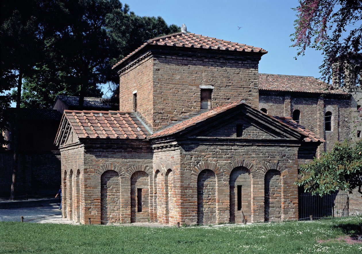 Haudan takajulkisivu, 5. vuosisadan puoliväli. tekijältä Byzantine