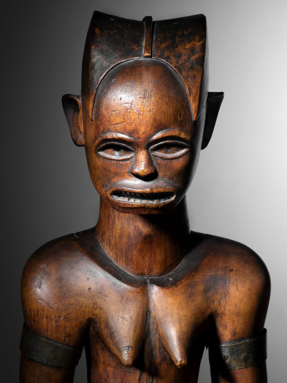 Fang-Mabea reliikkihahmo, n.1800-99 (puu). tekijältä Cameroonian School