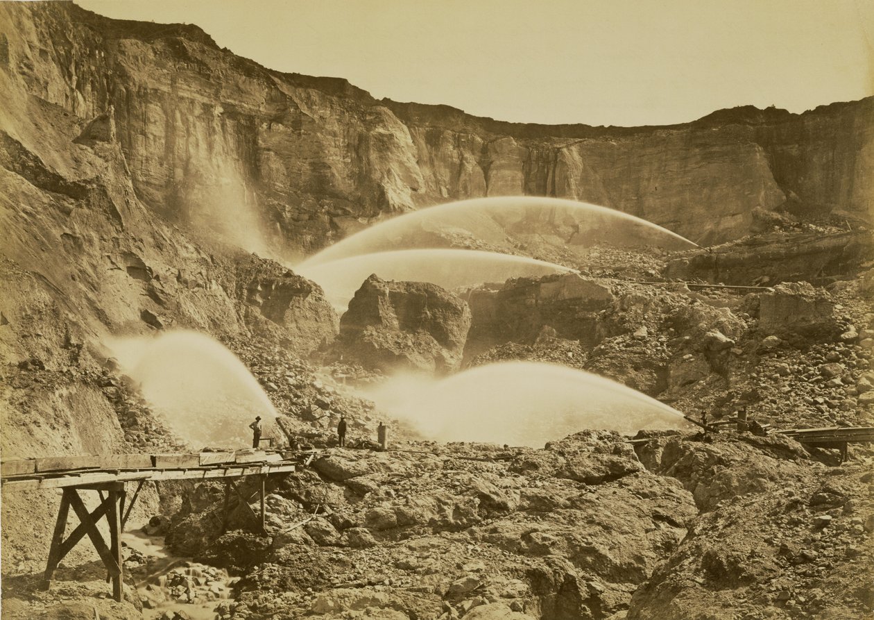[Malakoffin kaivaukset, Nevadan piirikunta, Kalifornia] tekijältä Carleton Watkins