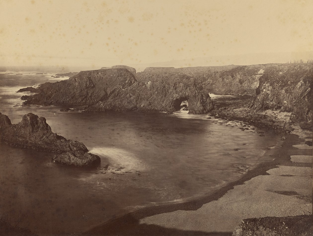 [Näkymä Tyynenmeren rannikolle] / [Mendocino Coast] tekijältä Carleton Watkins
