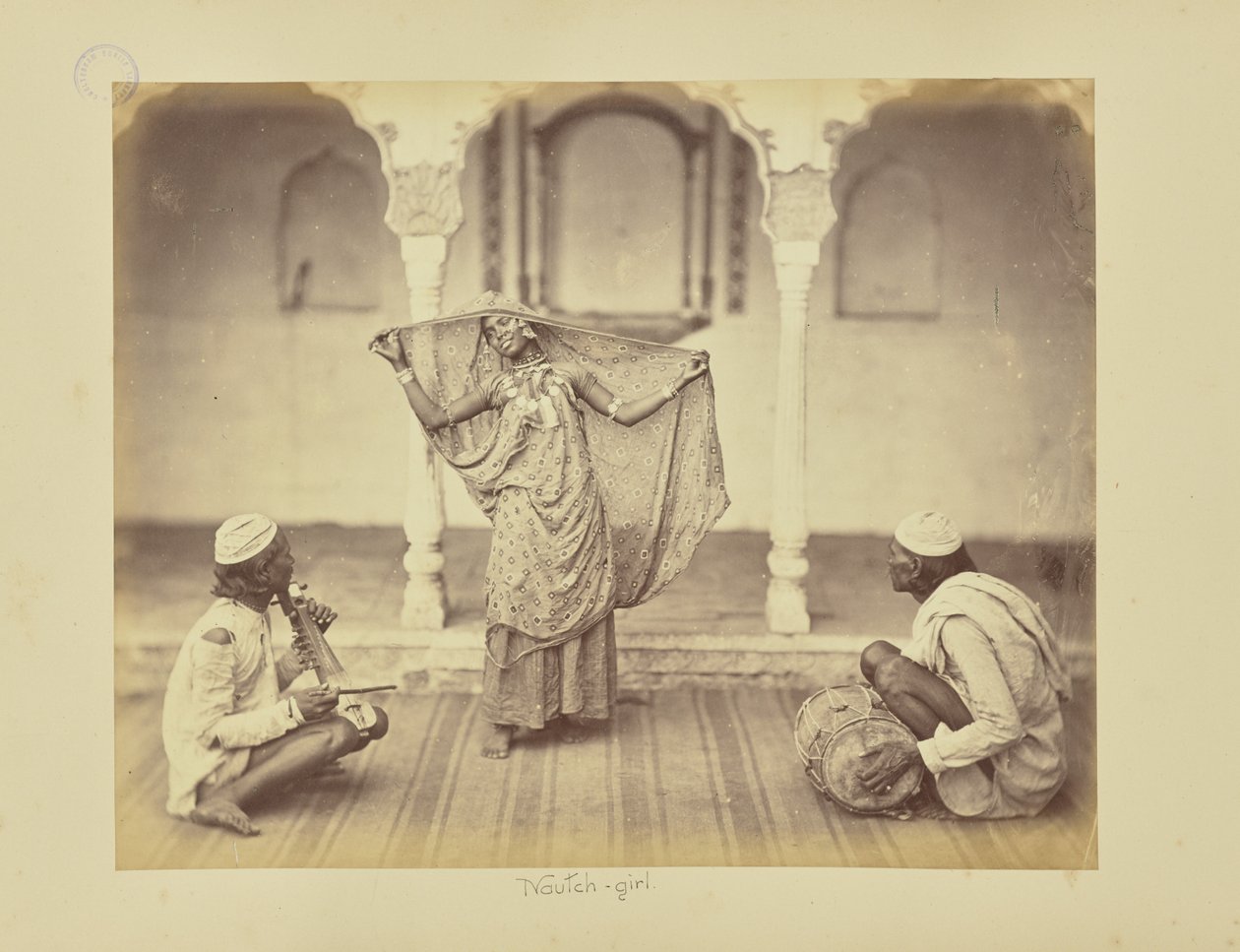 Nautch - tyttö tekijältä Charles Shepherd