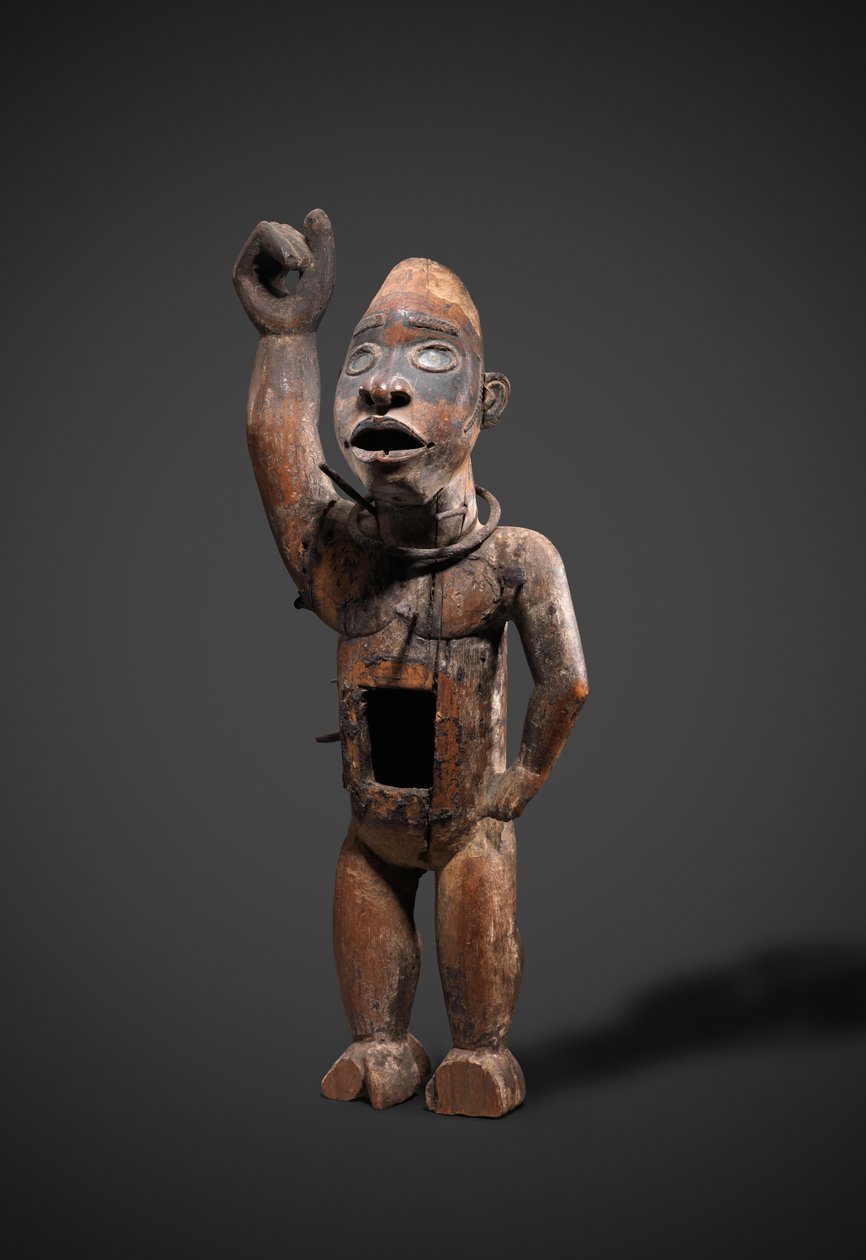 Nkisi (puu, rauta ja lasi) tekijältä Congolese