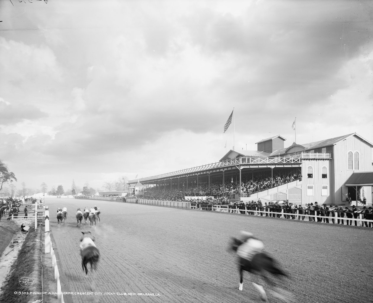 Vammaisen loppu, Crescent City Jockey Club, New Orleans, Louisiana, n. 1906 tekijältä Detroit Publishing Co.