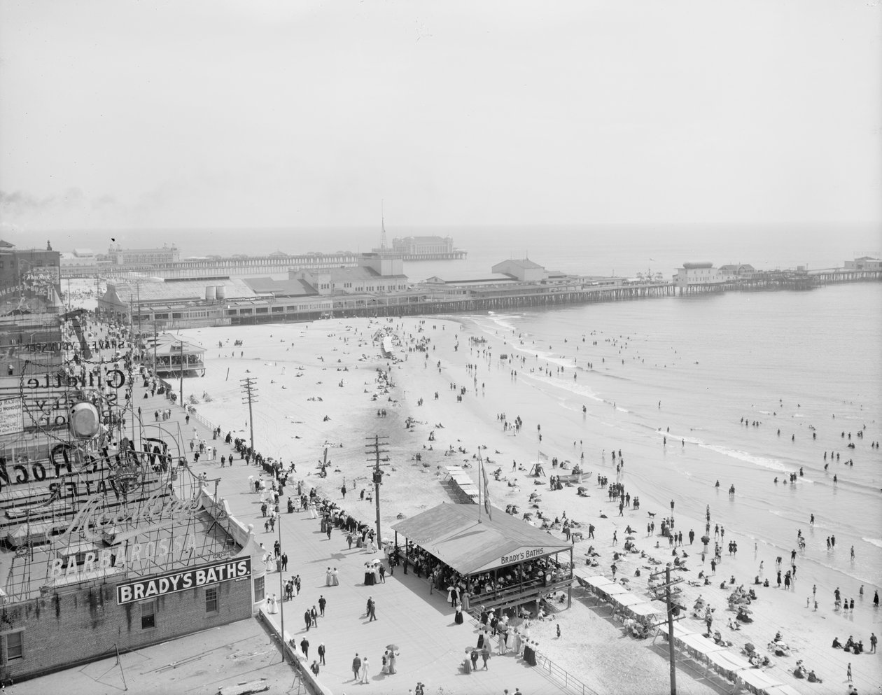 Ranta ja rantakatu, Atlantic City, 1900-10 tekijältä Detroit Publishing Co.