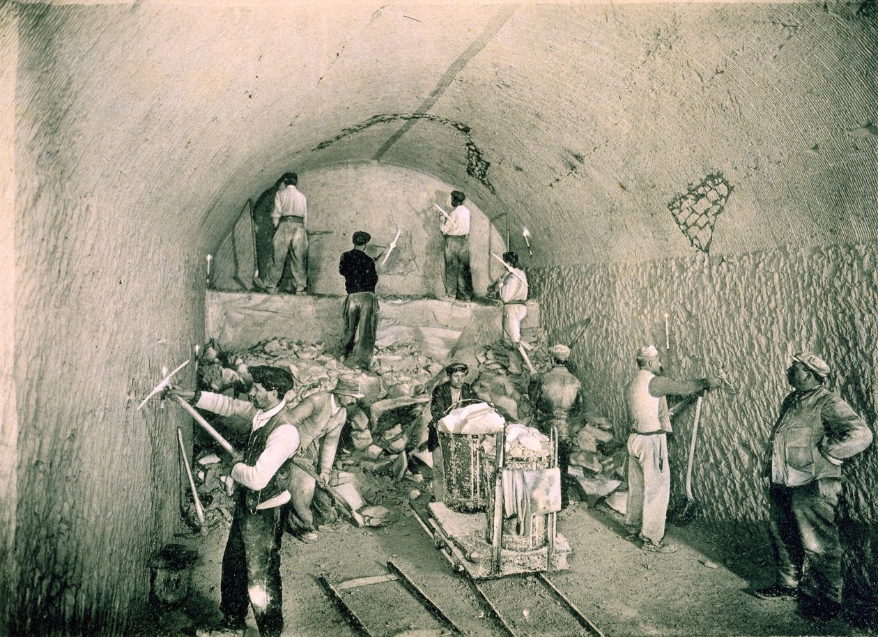 Tylsä kellari, "Le France Vinicole", pubista. kirjoittanut Moet und Chandon, Epernay (valokuva) tekijältä E.M. Choque