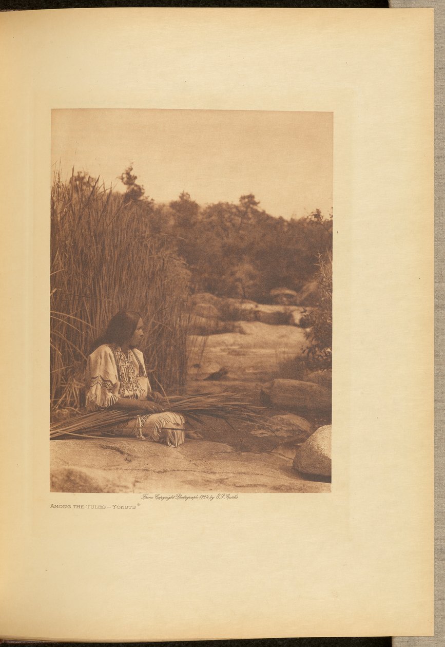 Tulesin keskellä - Yokuts tekijältä Edward S. Curtis