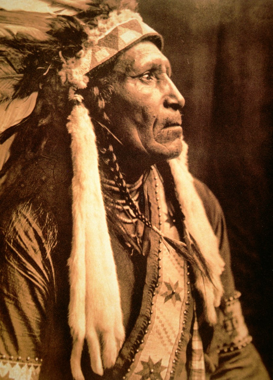 "Raven Blanket" (m/w kuva) tekijältä Edward Sheriff Curtis