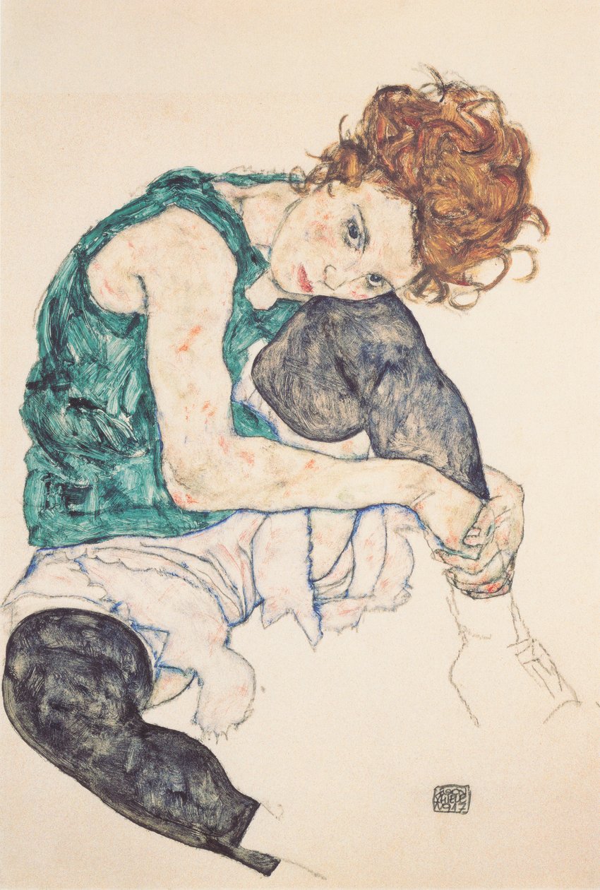 Istuva nainen polvet ylös vedettynä tekijältä Egon Schiele