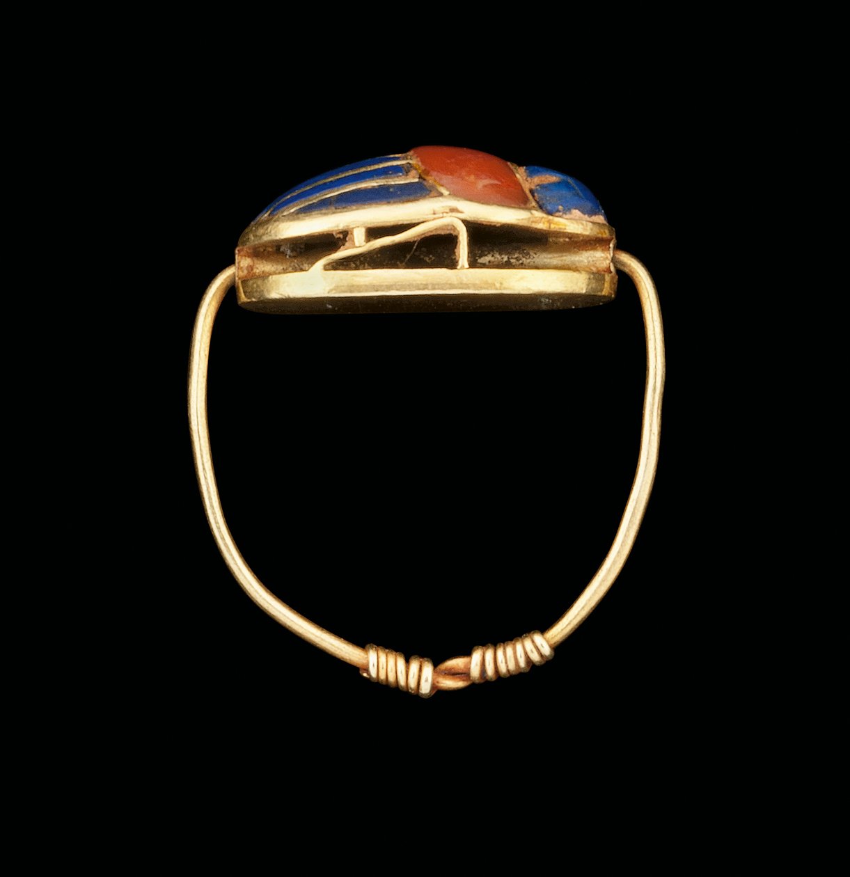 Scarab sormus, Keski-Britannia tekijältä Egyptian 12th Dynasty