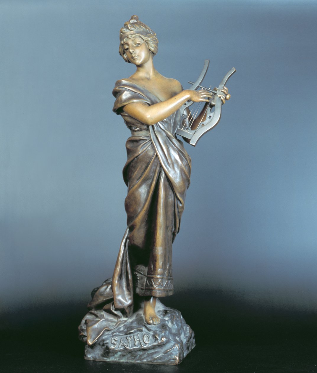 Sappho, n. 1910 (pronssi) tekijältä Emmanuel Villanis