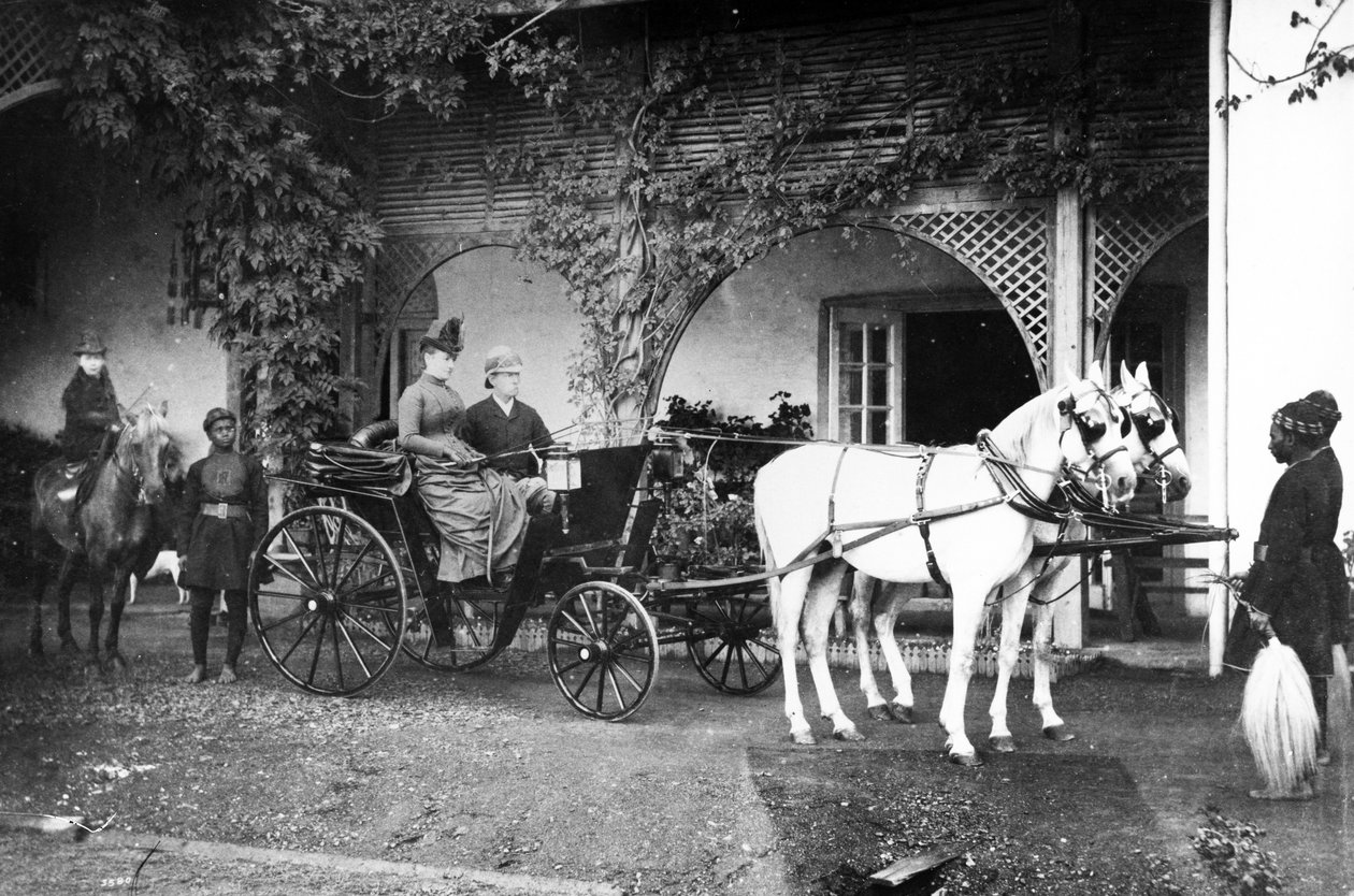 Brittiläinen perhe Intiassa, noin 1875 tekijältä English Photographer