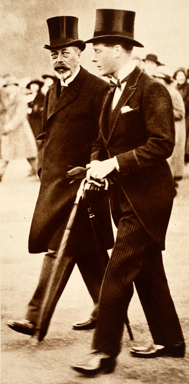 Isä ja poika - kuningas Yrjö ja prinssi Edward, 1920-luvun loppu tekijältä English Photographer