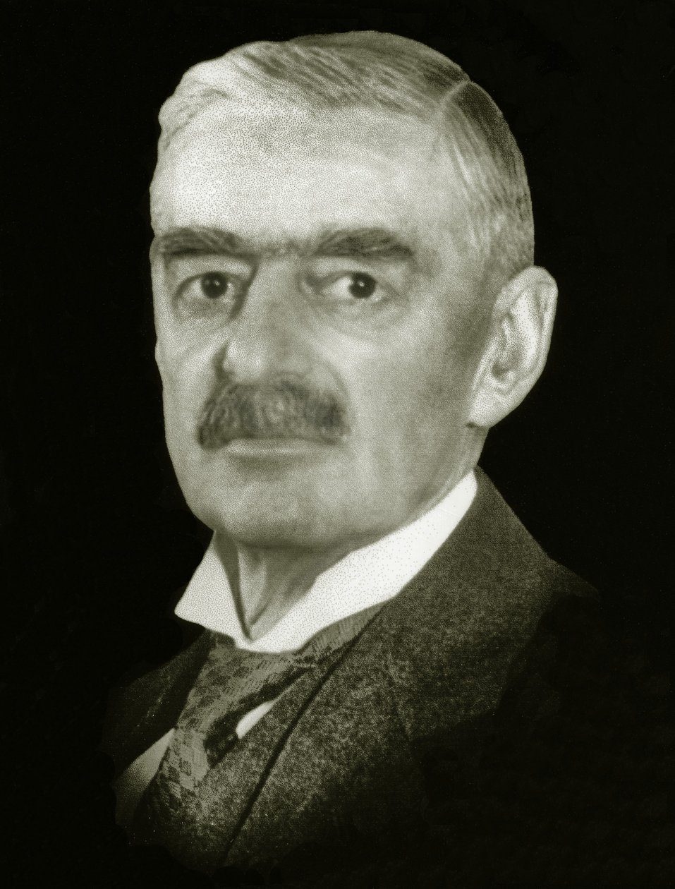 Neville Chamberlain (1869-1940) tekijältä English Photographer
