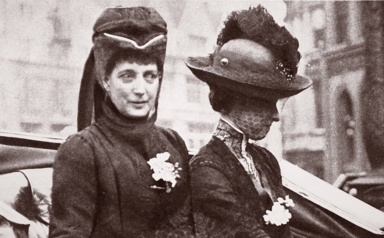 Kuningatar Alexandra, ensimmäinen Alexandra Rose Day, 1912 tekijältä English Photographer