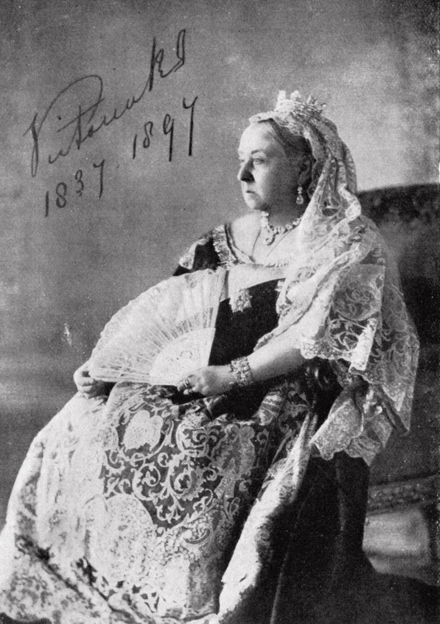Kuningatar Victoria (1819-1901) Valtuutettu Diamond Jubilee -valokuva, 1897 tekijältä English Photographer