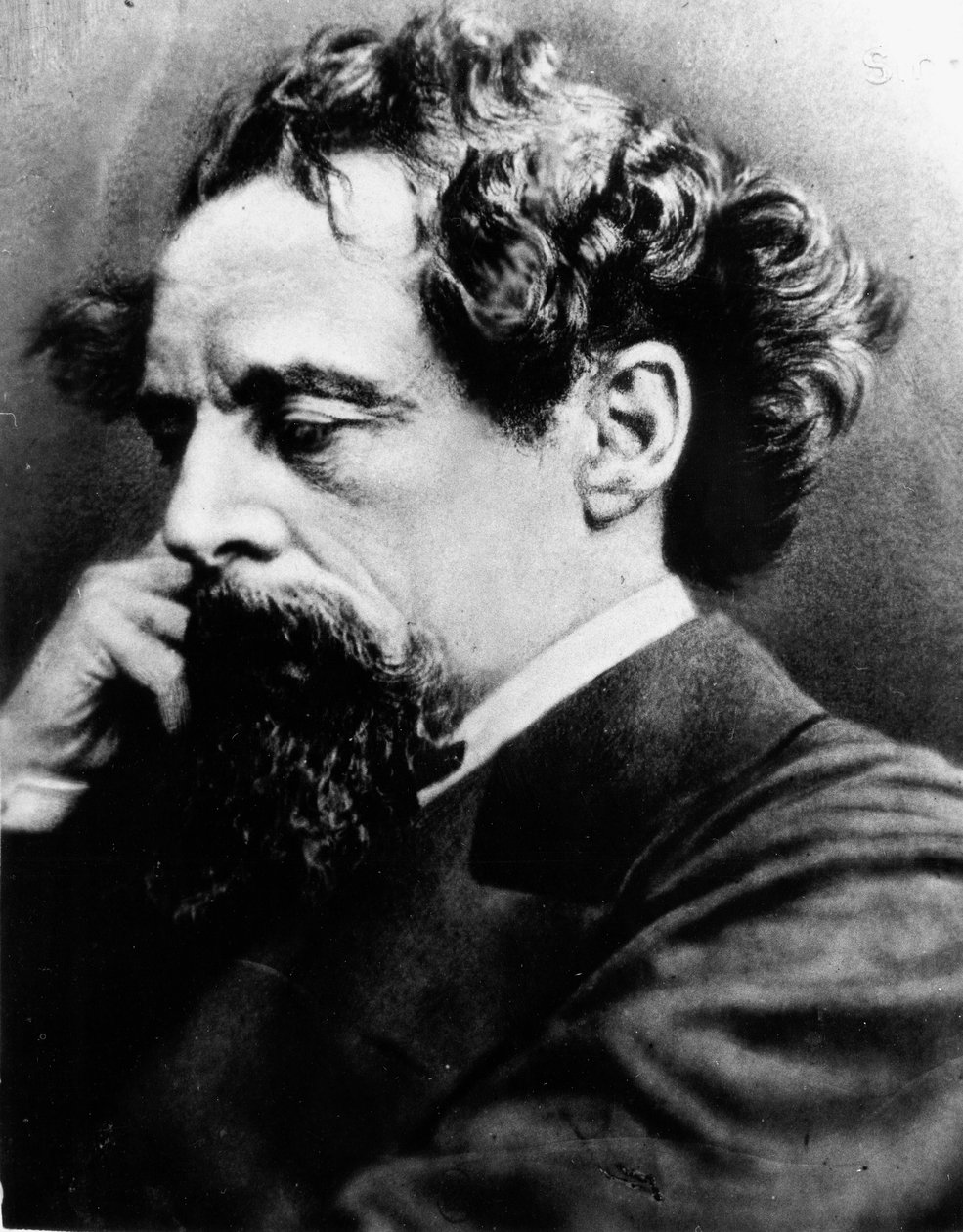 Charles Dickens (m/w kuva) tekijältä English Photographer