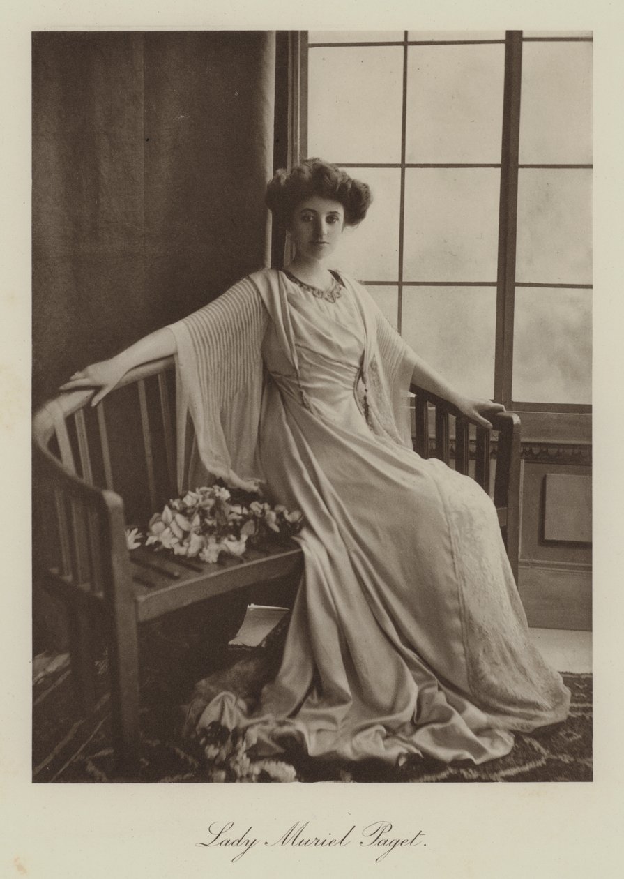 Lady Muriel Paget (s/w-kuva) tekijältä English Photographer