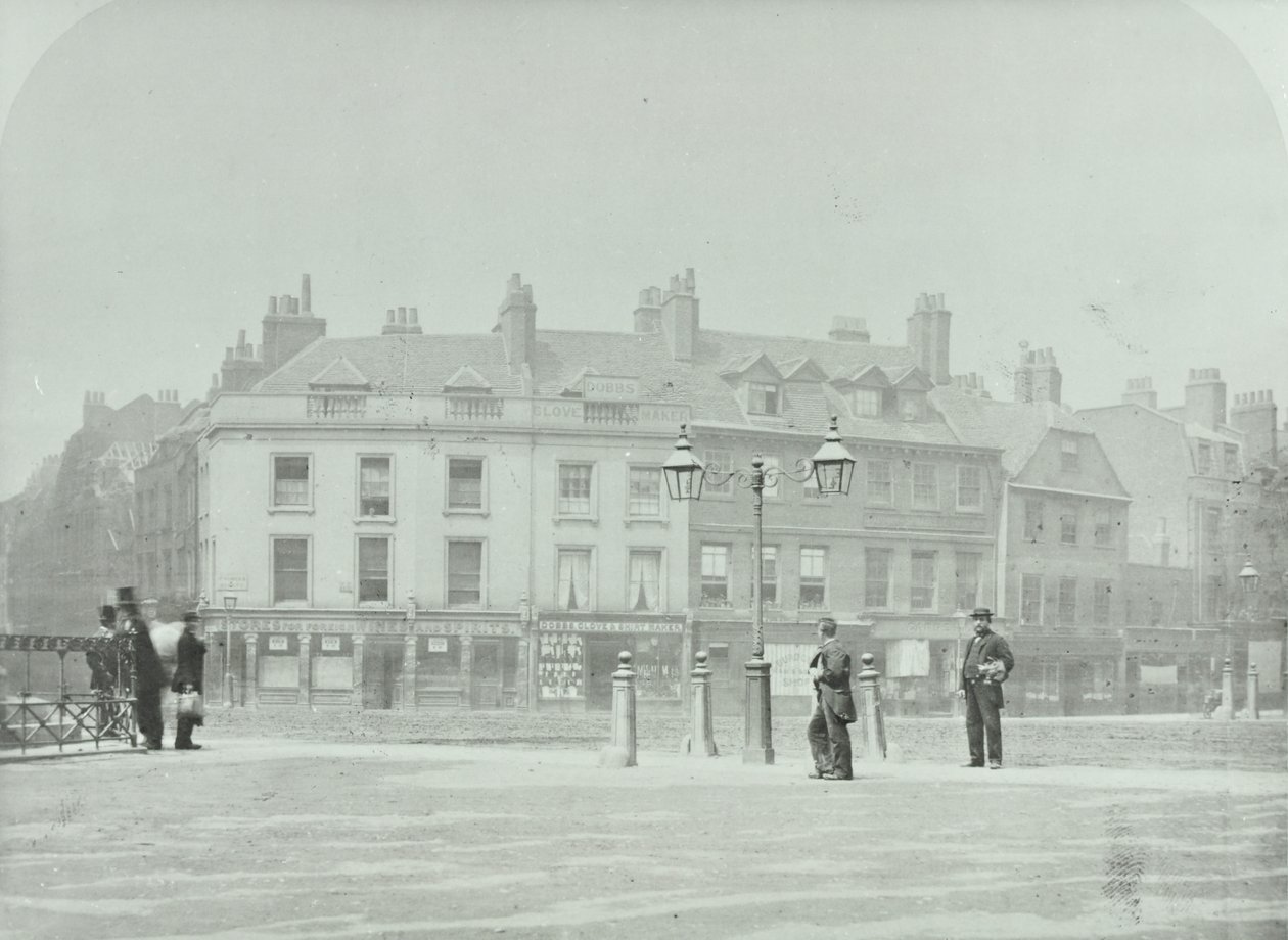 Princes Street, Westminster LB: pyhäköstä, 1885 tekijältä English Photographer