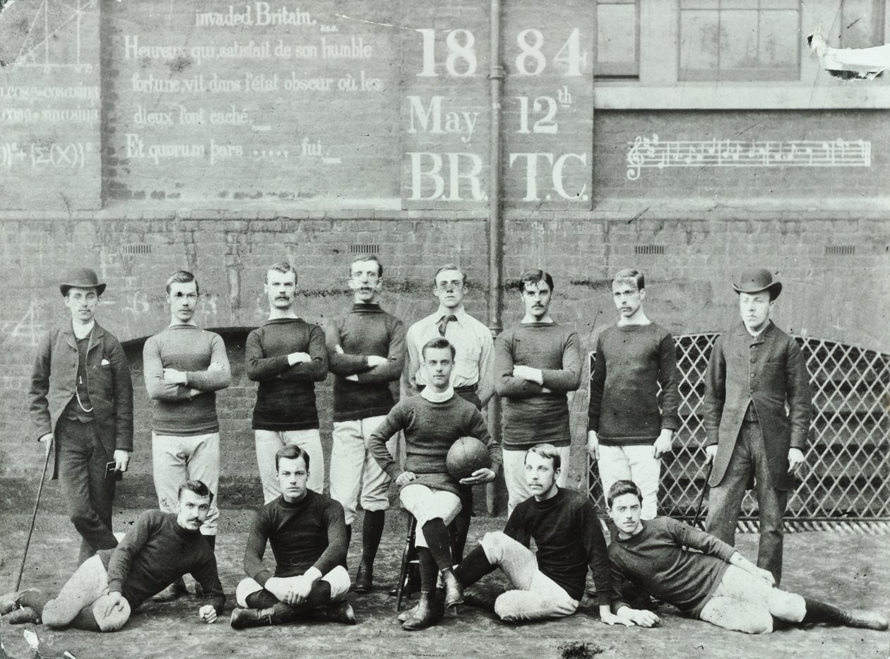 Rosendale Road School: jalkapallojoukkue, 1884 tekijältä English Photographer