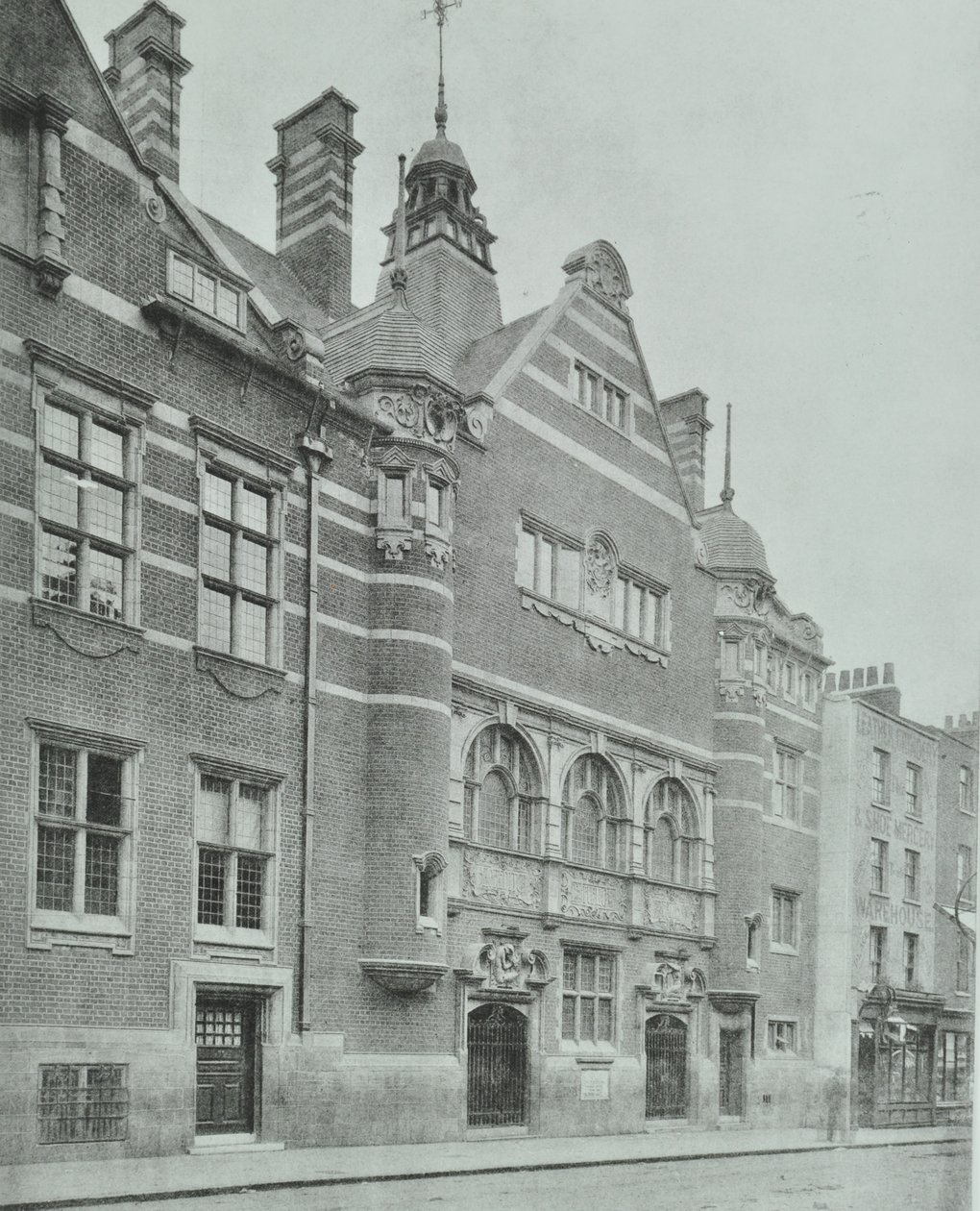 Shoreditch Public Baths: ulkopuoli, 1898 tekijältä English Photographer