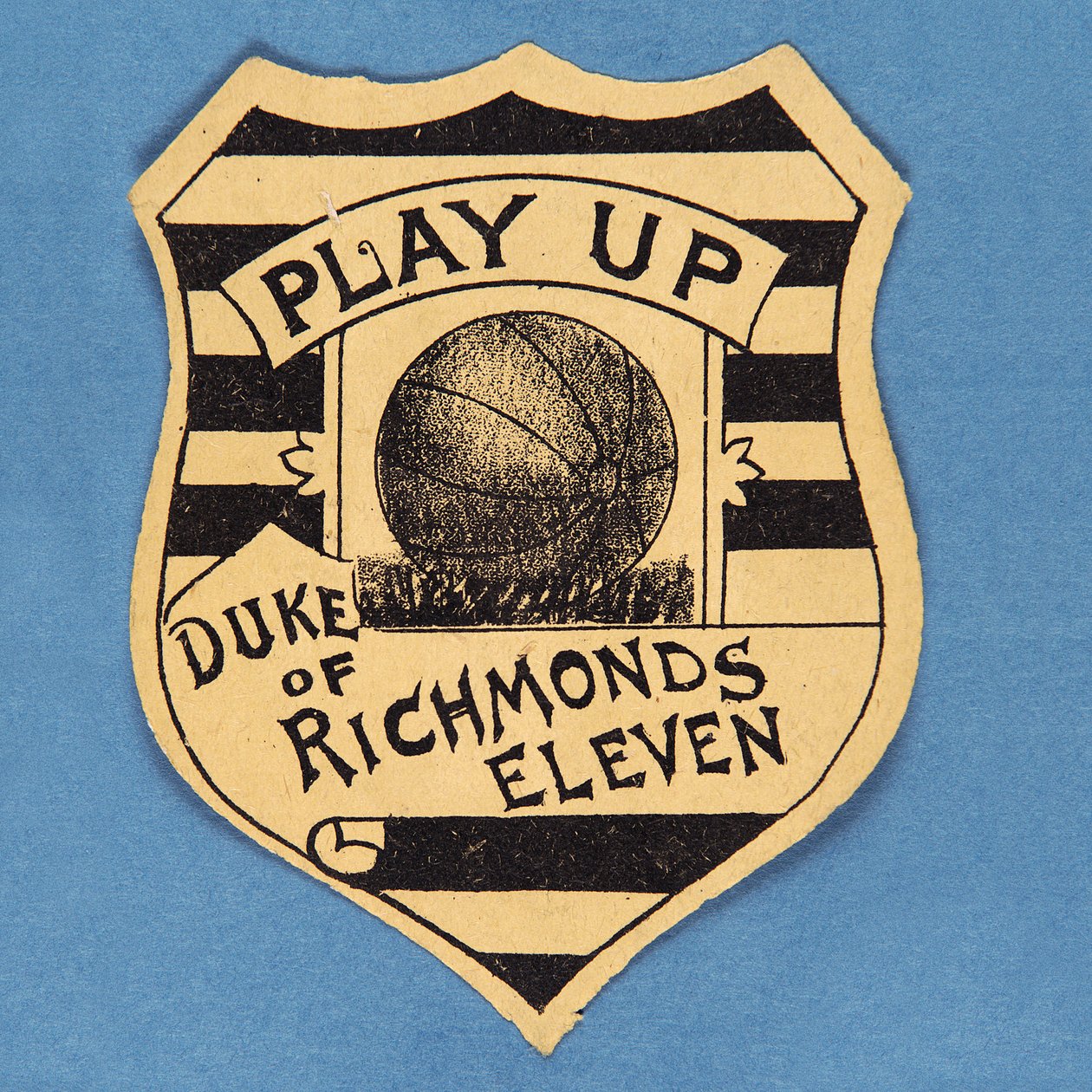 Pelaa Duke of Richmonds Eleveniä tekijältä English School