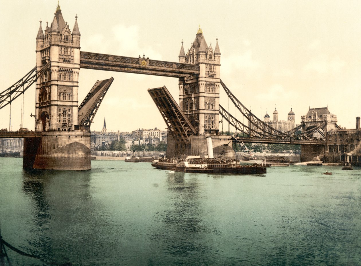 Tower Bridge, Lontoo (käsin värjätty valokuva) tekijältä English School