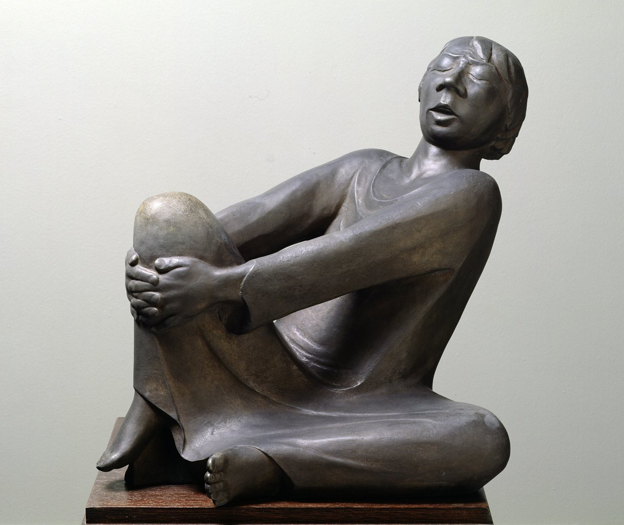Laulava mies, 1928 (sinkki) tekijältä Ernst Barlach