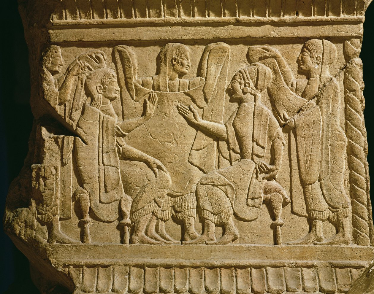 Gyneceum-kohtausta kuvaava reliefi tekijältä Etruscan