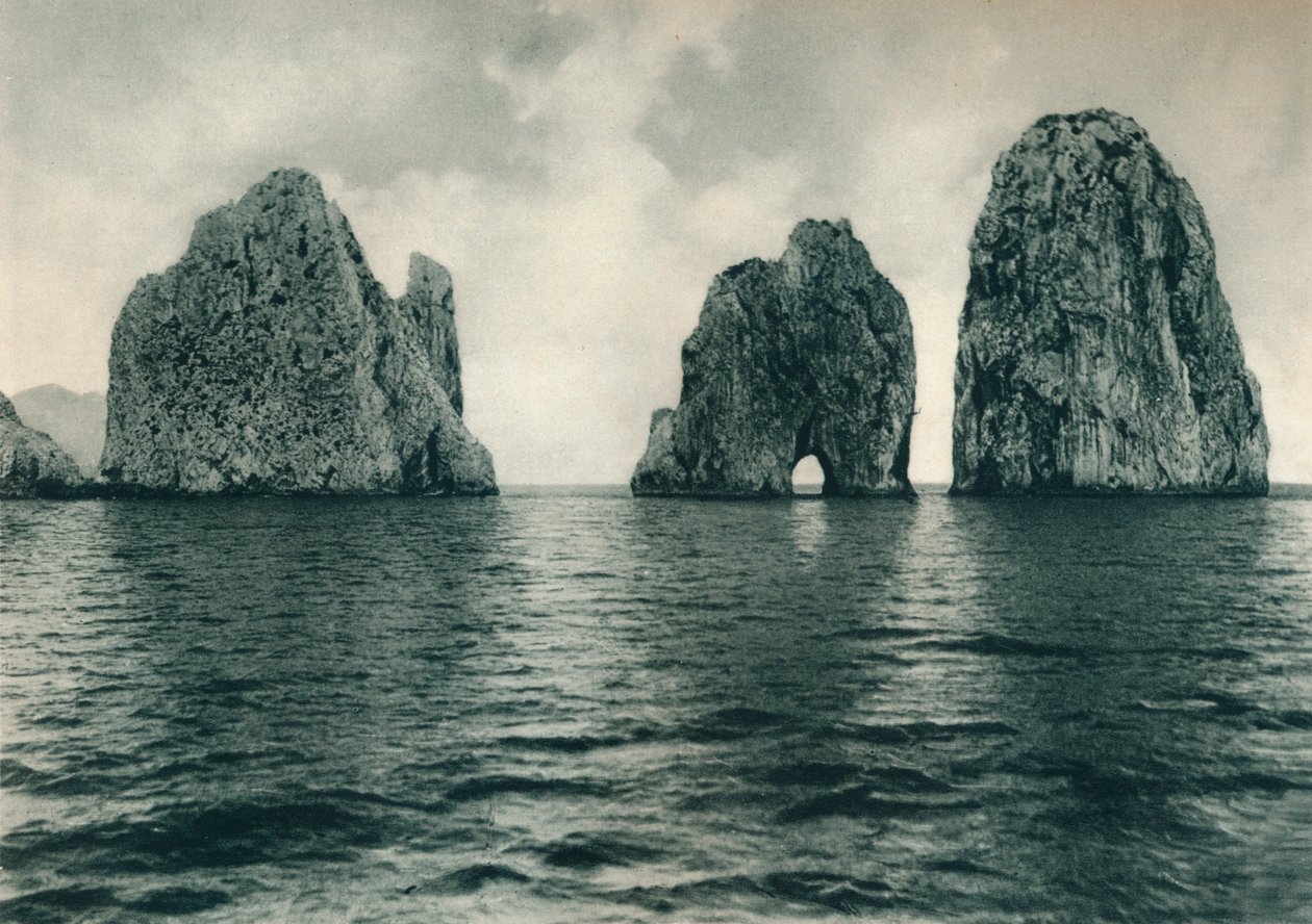 Faraglioni, Capri, Italia, 1927 tekijältä Eugen Poppel