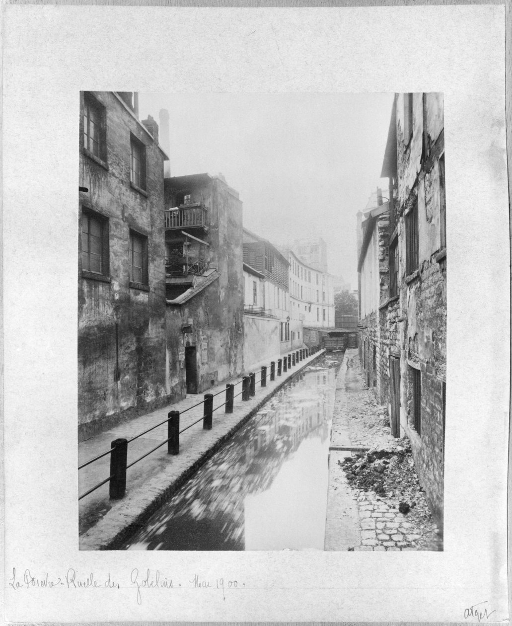 Bievre, Ruelle des Gobelins, Pariisi, toukokuu 1900. tekijältä Eugène Atget